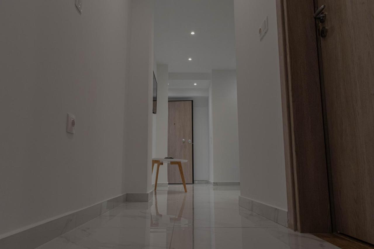 Athens Jacuzzi Apartment Dış mekan fotoğraf