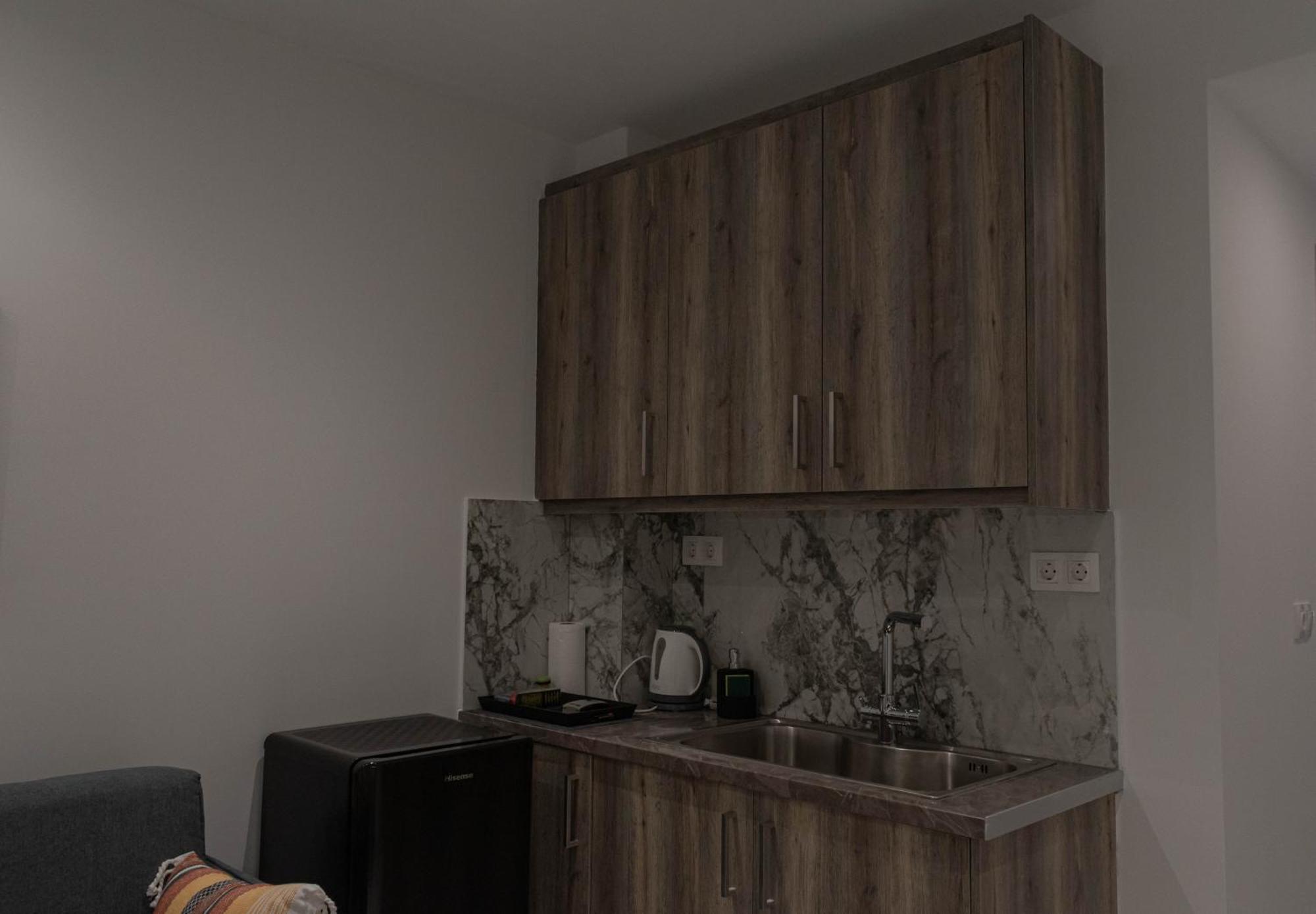 Athens Jacuzzi Apartment Dış mekan fotoğraf